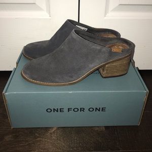 TOMS suede mules. Size 11